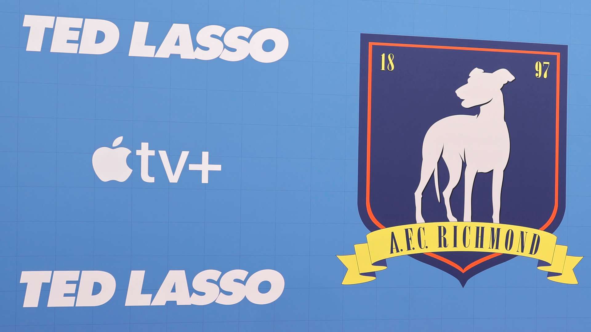 他在战术上 他在战术上